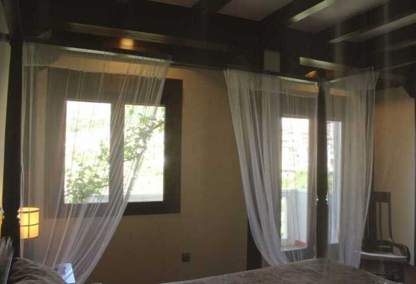 בית מלון כפרי Hostal El Cerro  Only Adults