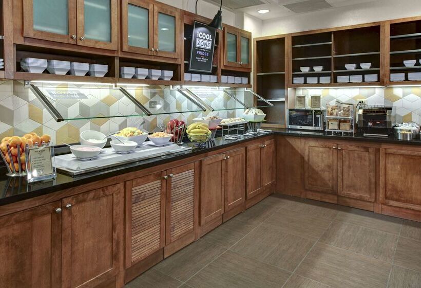 Отель Hyatt Place Mystic