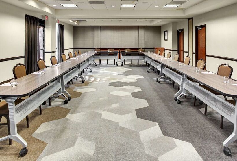 Отель Hyatt Place Mystic