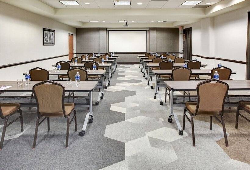 Отель Hyatt Place Mystic