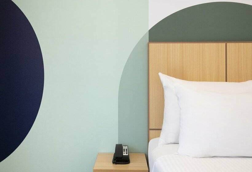 Отель Ibis Styles Sydney Central