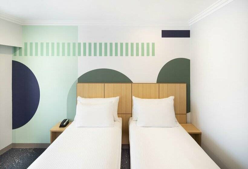 Отель Ibis Styles Sydney Central