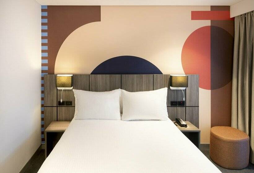 Отель Ibis Styles Sydney Central