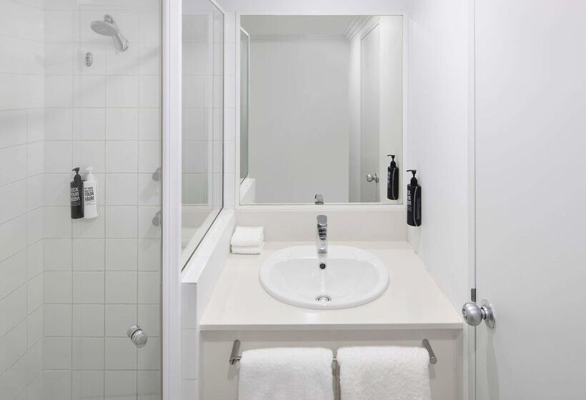 هتل Ibis Styles Sydney Central