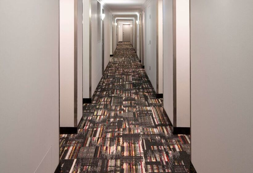 Отель Ibis Styles Sydney Central