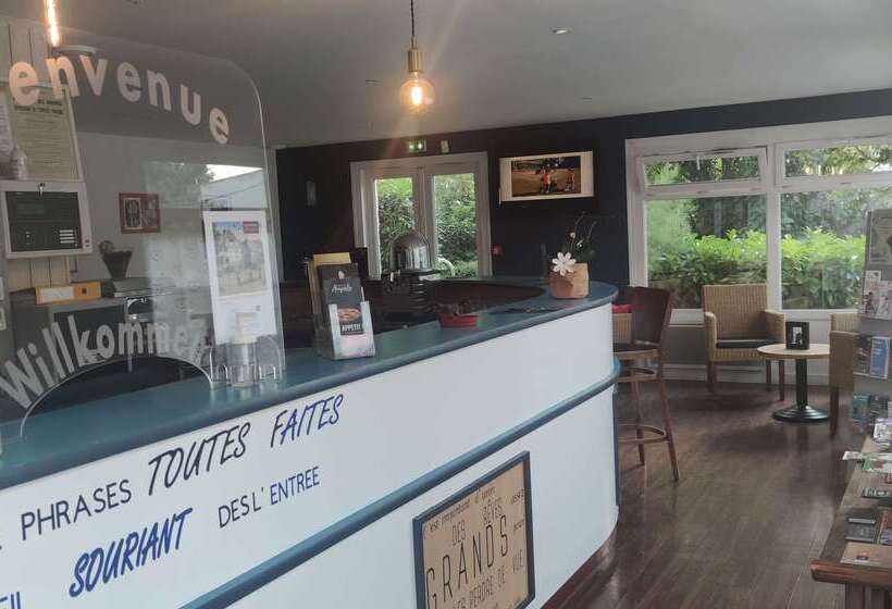 فندق Kyriad Mulhouse Est  Lutterbach