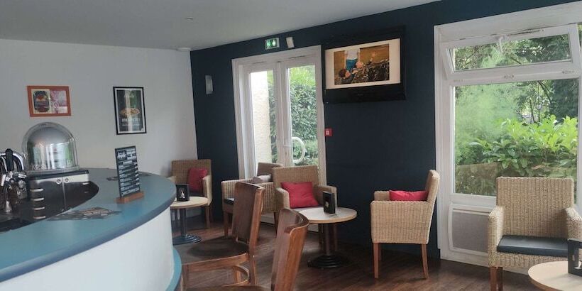 فندق Kyriad Mulhouse Est  Lutterbach