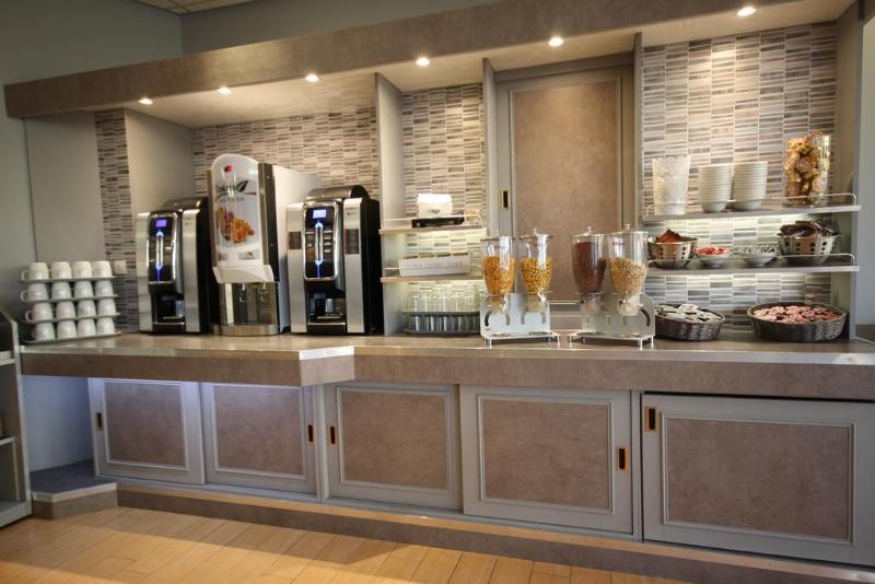 فندق Kyriad Tours  St Pierre Des Corps  Gare