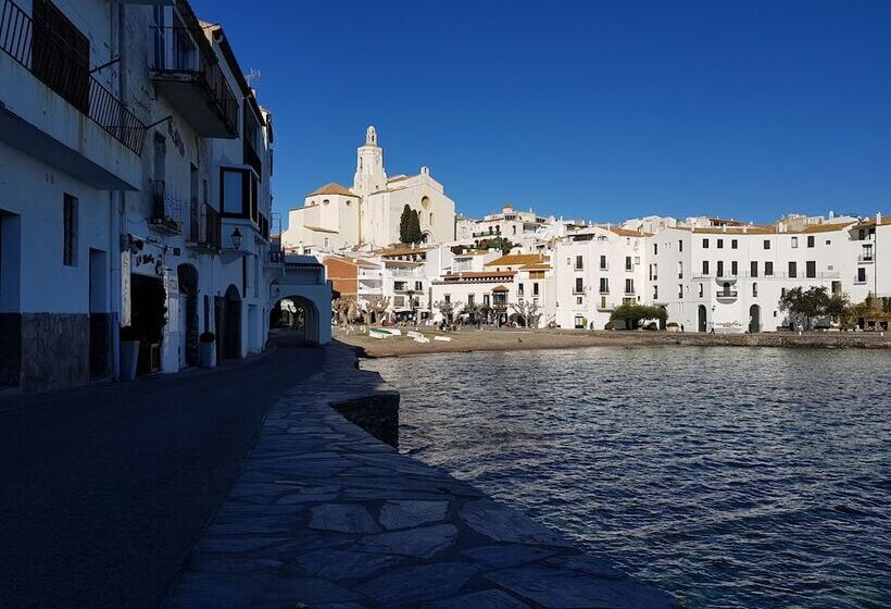 هتل La Residencia