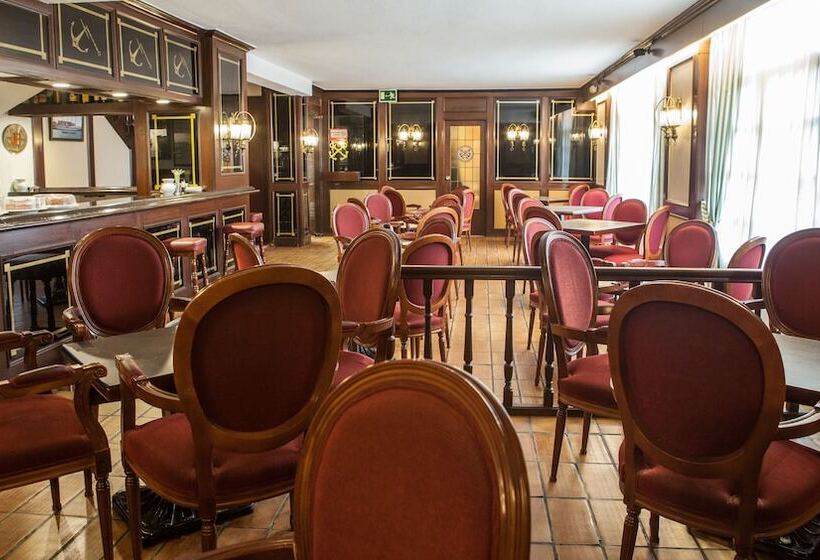 בית מלון כפרי Las Anclas