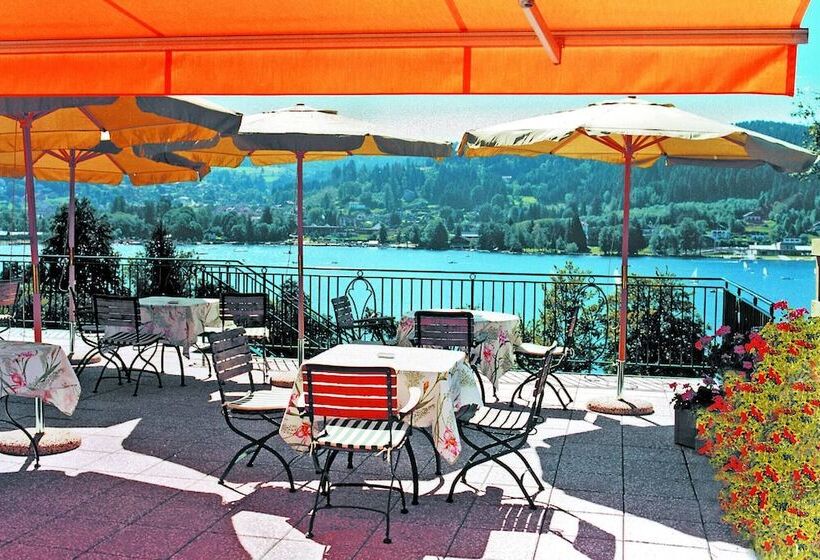 ホテル Le Manoir Au Lac