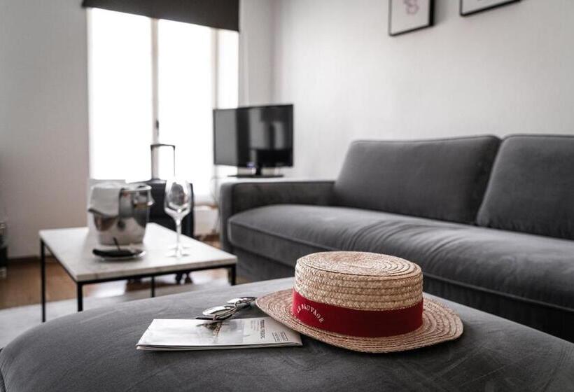 Отель Le Sauvage