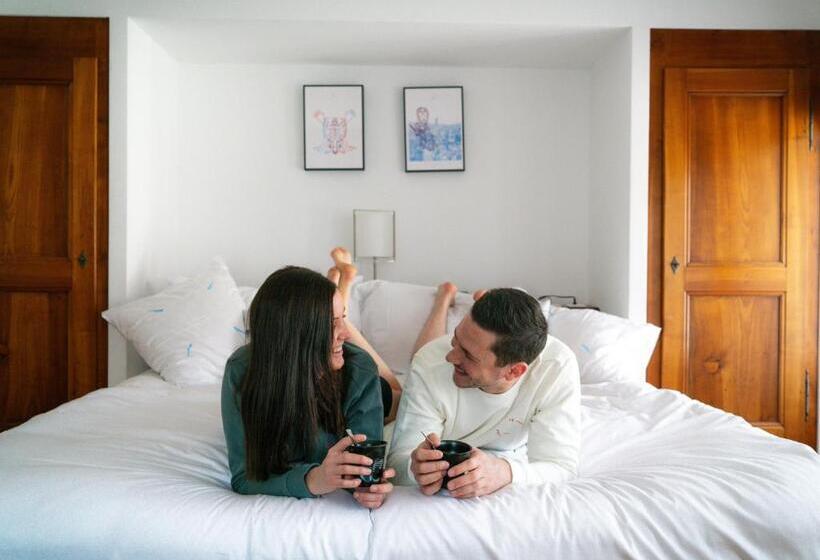 Отель Le Sauvage