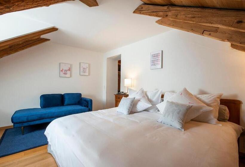 Отель Le Sauvage