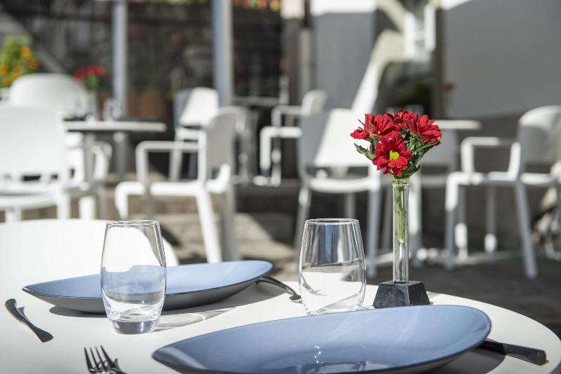 Отель Le Sauvage