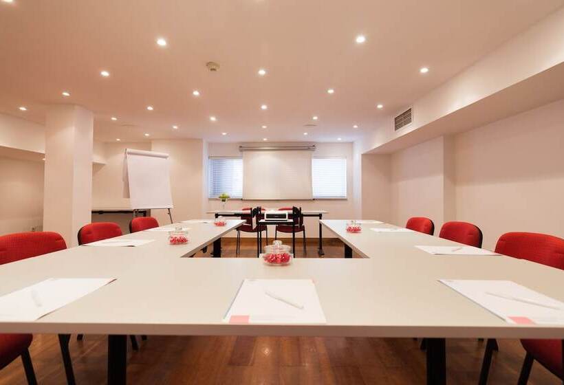 هتل Legendary Porto