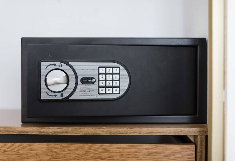 هتل Legendary Porto