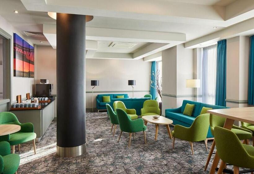 ホテル Leonardo Newcastle