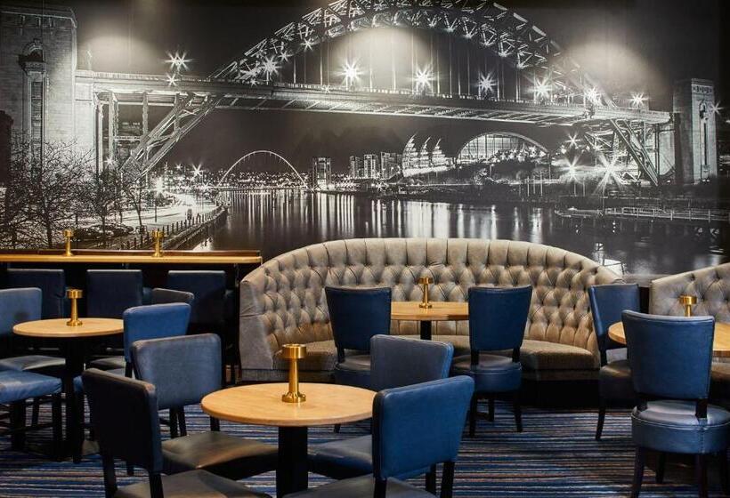 ホテル Leonardo Newcastle