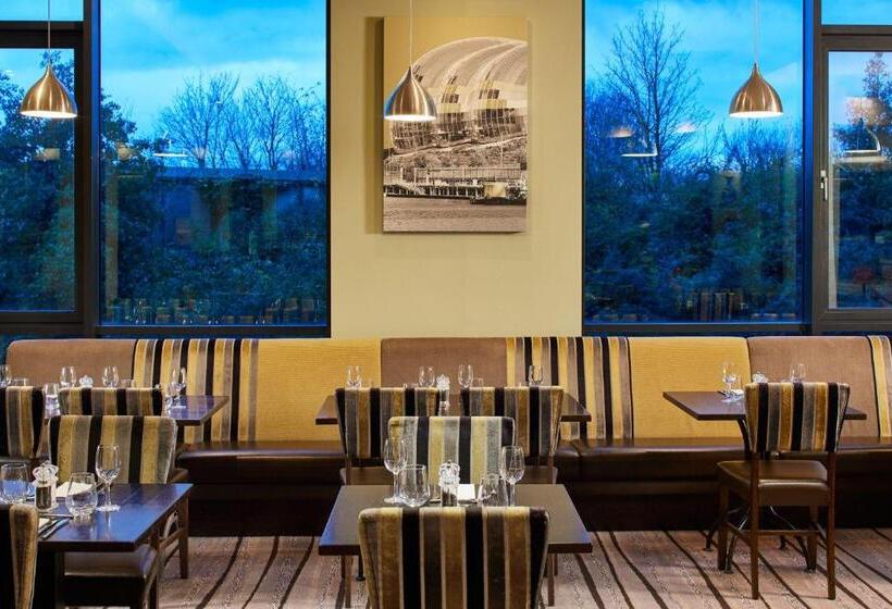 ホテル Leonardo Newcastle