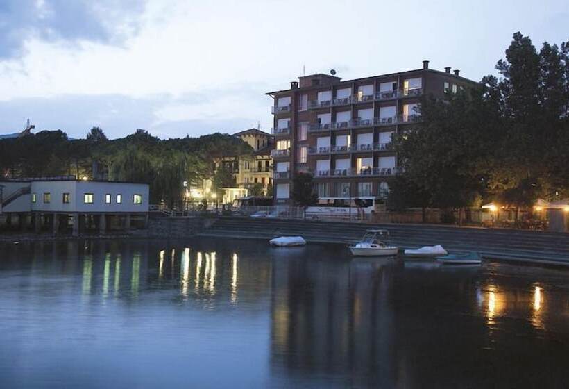 בית מלון כפרי Lido