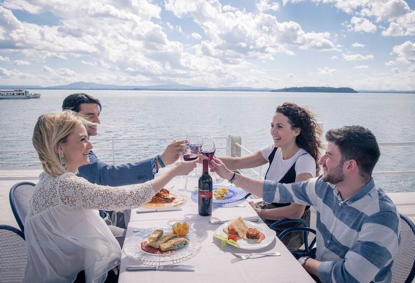 בית מלון כפרי Lido