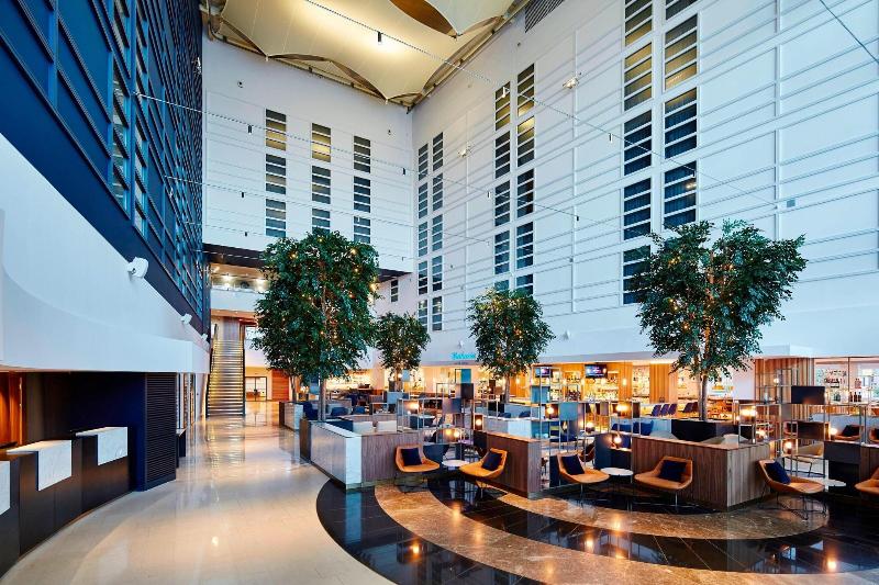 בית מלון כפרי London Heathrow Marriott