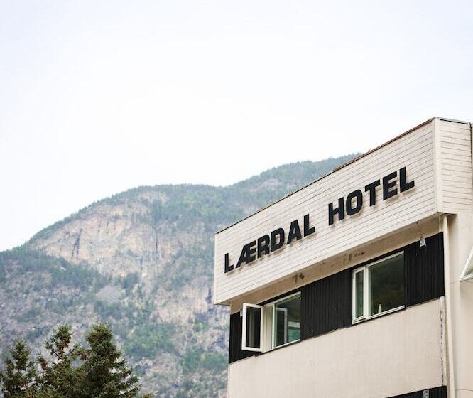ホテル Lærdal