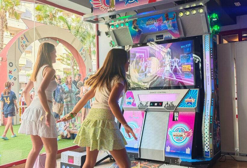 酒店 Magic Games 4*