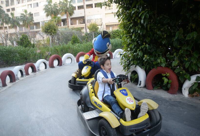 酒店 Magic Games 4*