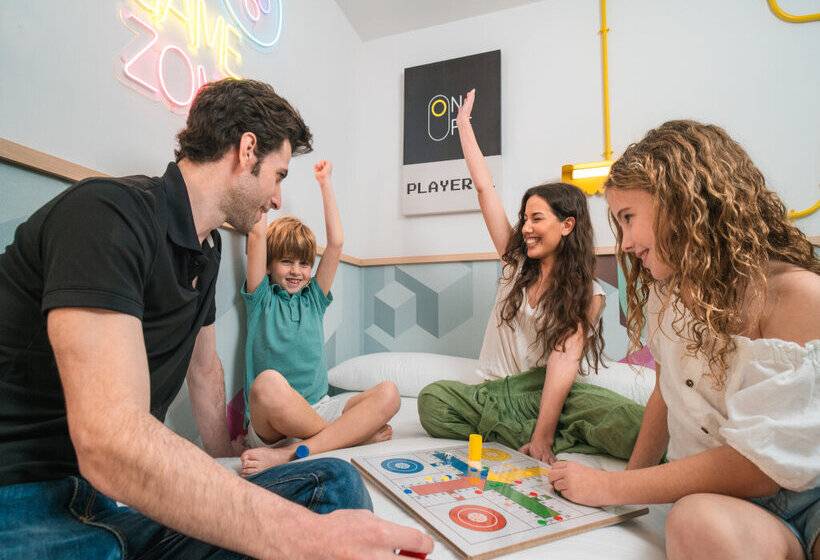 酒店 Magic Games 4*