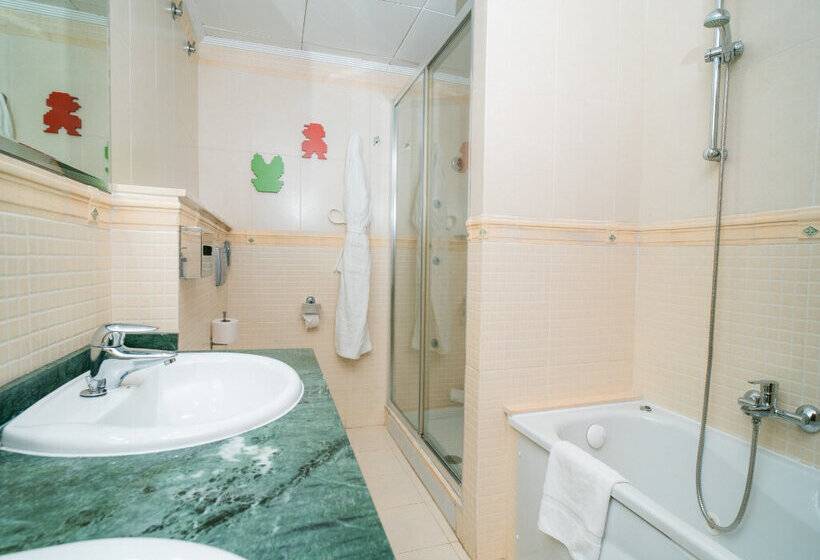 酒店 Magic Games 4*