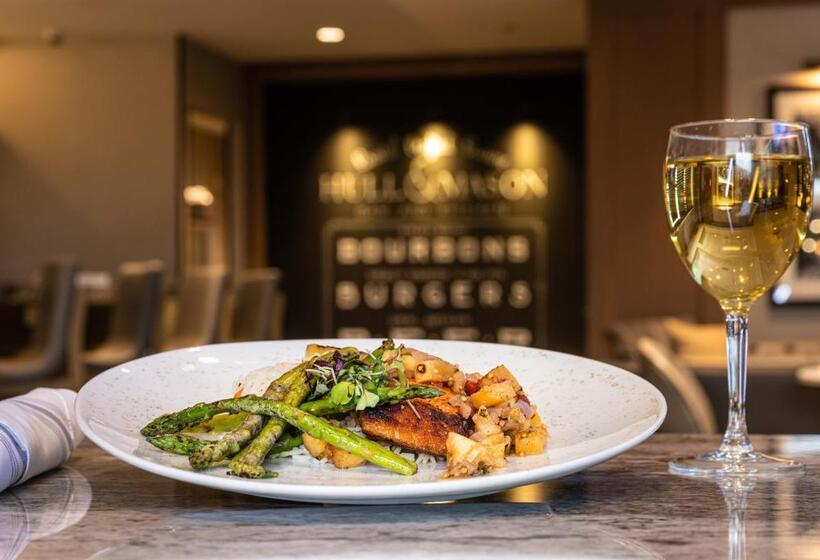 فندق Marriott Boston Quincy