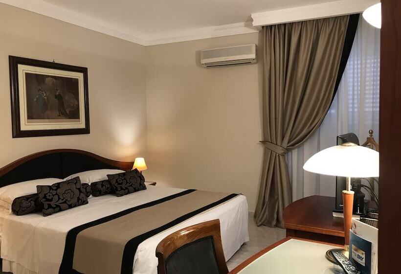 酒店 Massimo Plaza