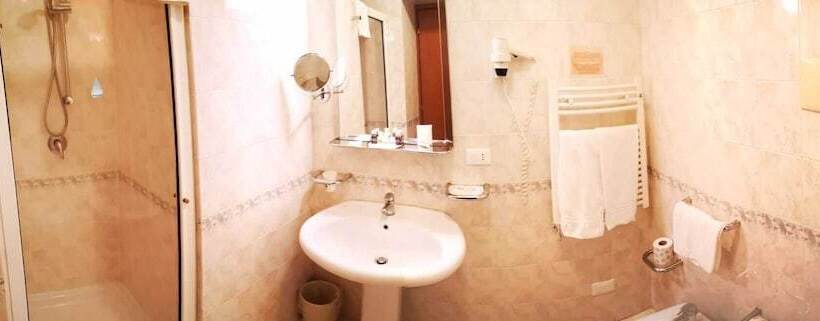 酒店 Massimo Plaza