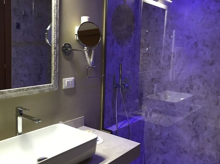 酒店 Massimo Plaza