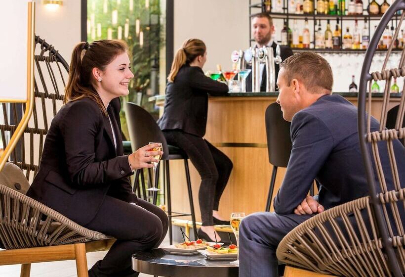 فندق Mercure Orleans Portes De Sologne