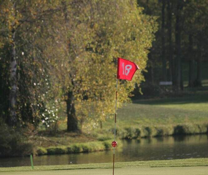 فندق Mercure Orleans Portes De Sologne