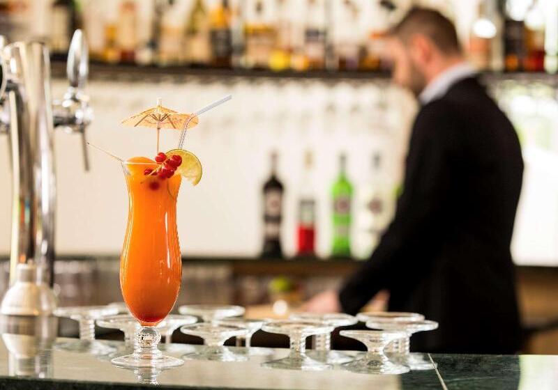 فندق Mercure Orleans Portes De Sologne