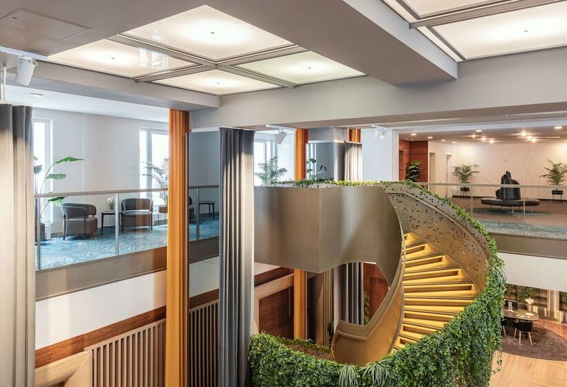 هتل NH Collection Berlin Mitte Am Checkpoint Charlie