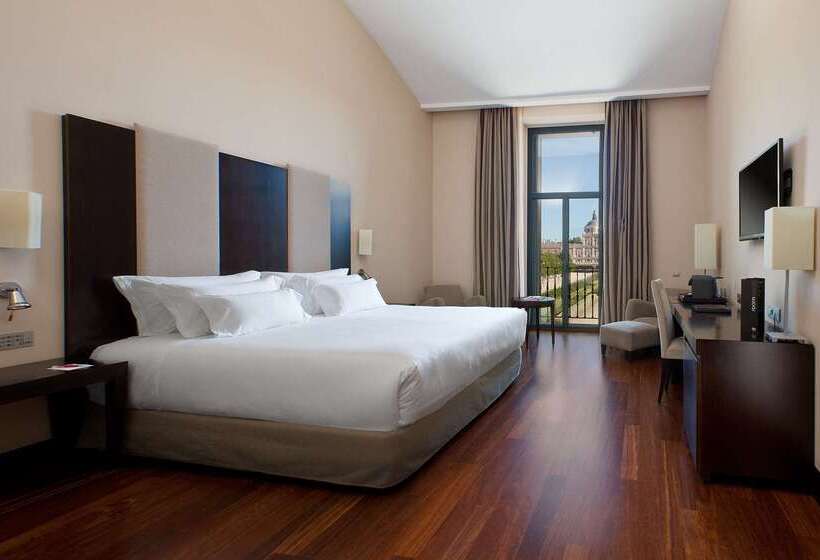 هتل NH Collection Palacio De Aranjuez