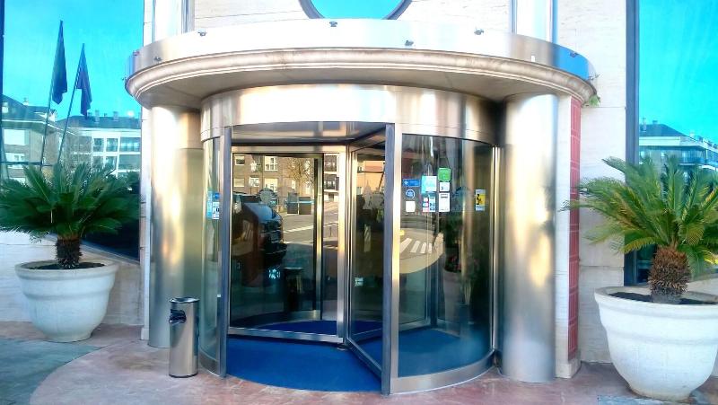 בית מלון כפרי Nueva Plaza