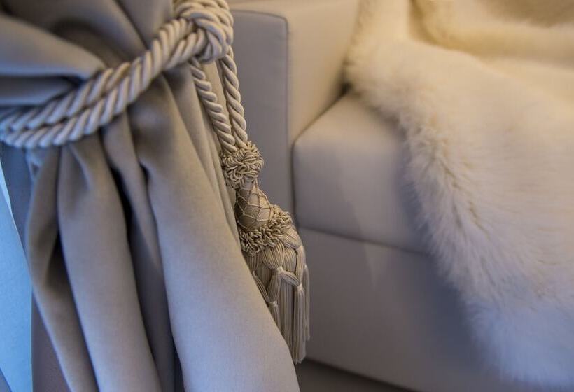 בית מלון כפרי Palazzo Nainer