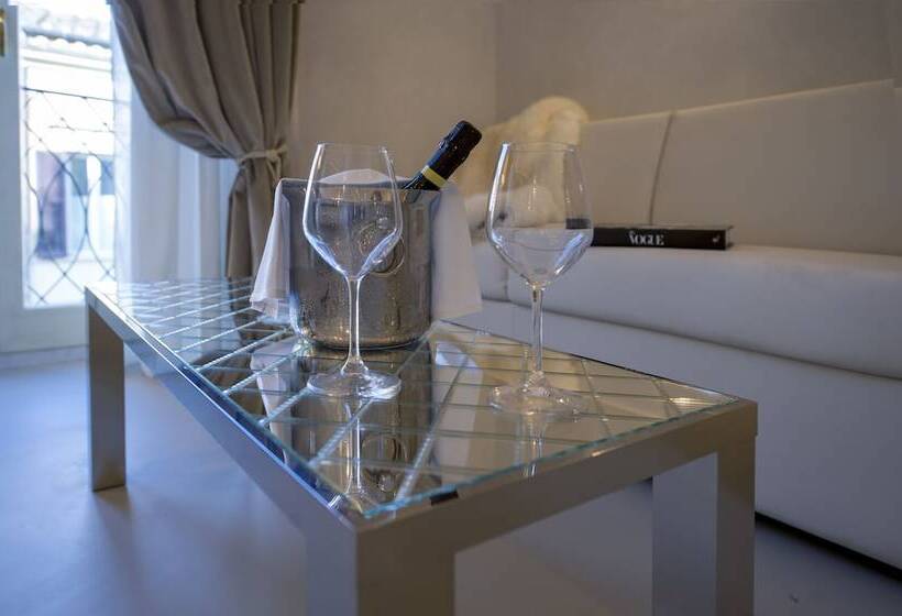 בית מלון כפרי Palazzo Nainer