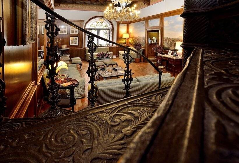 בית מלון כפרי Pantheon