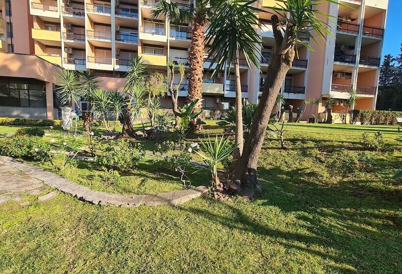 בית מלון כפרי Parco Tirreno