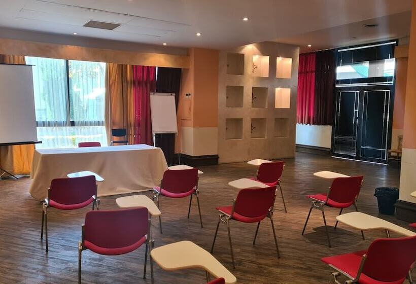 בית מלון כפרי Parco Tirreno