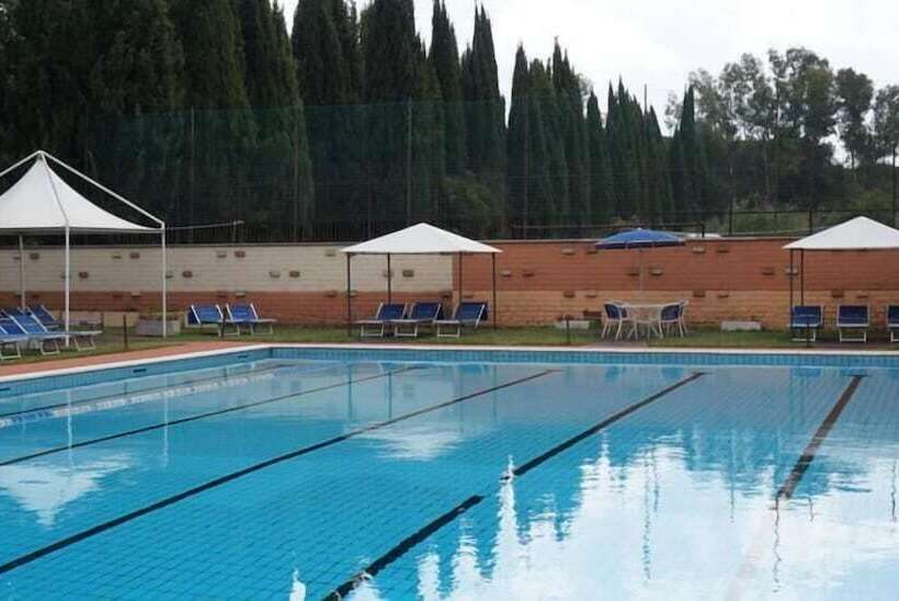 בית מלון כפרי Parco Tirreno