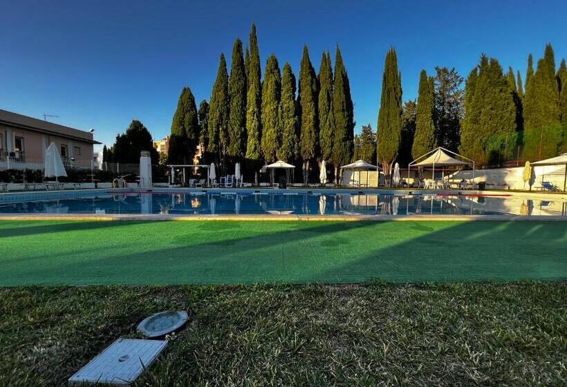 בית מלון כפרי Parco Tirreno