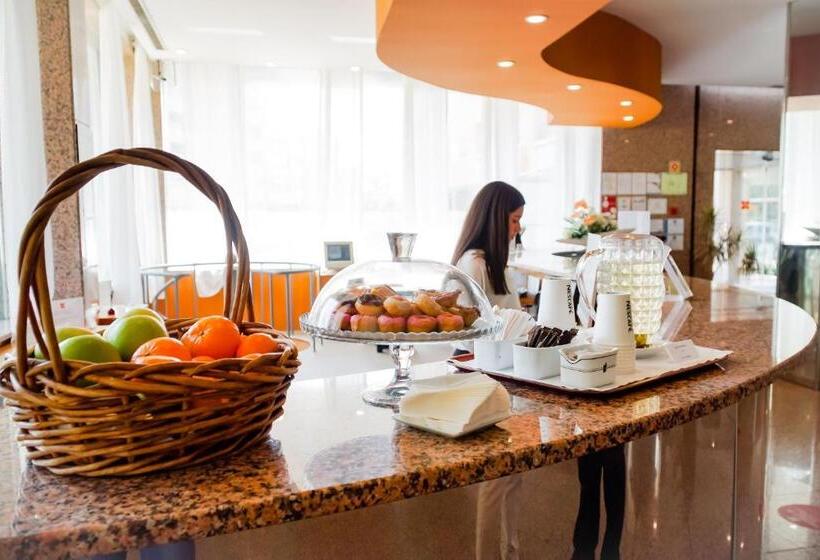 ホテル Premium Porto Maia